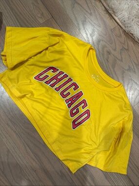 SHEIN Yellow 'CHICAGO' Cropped Graphic Tee